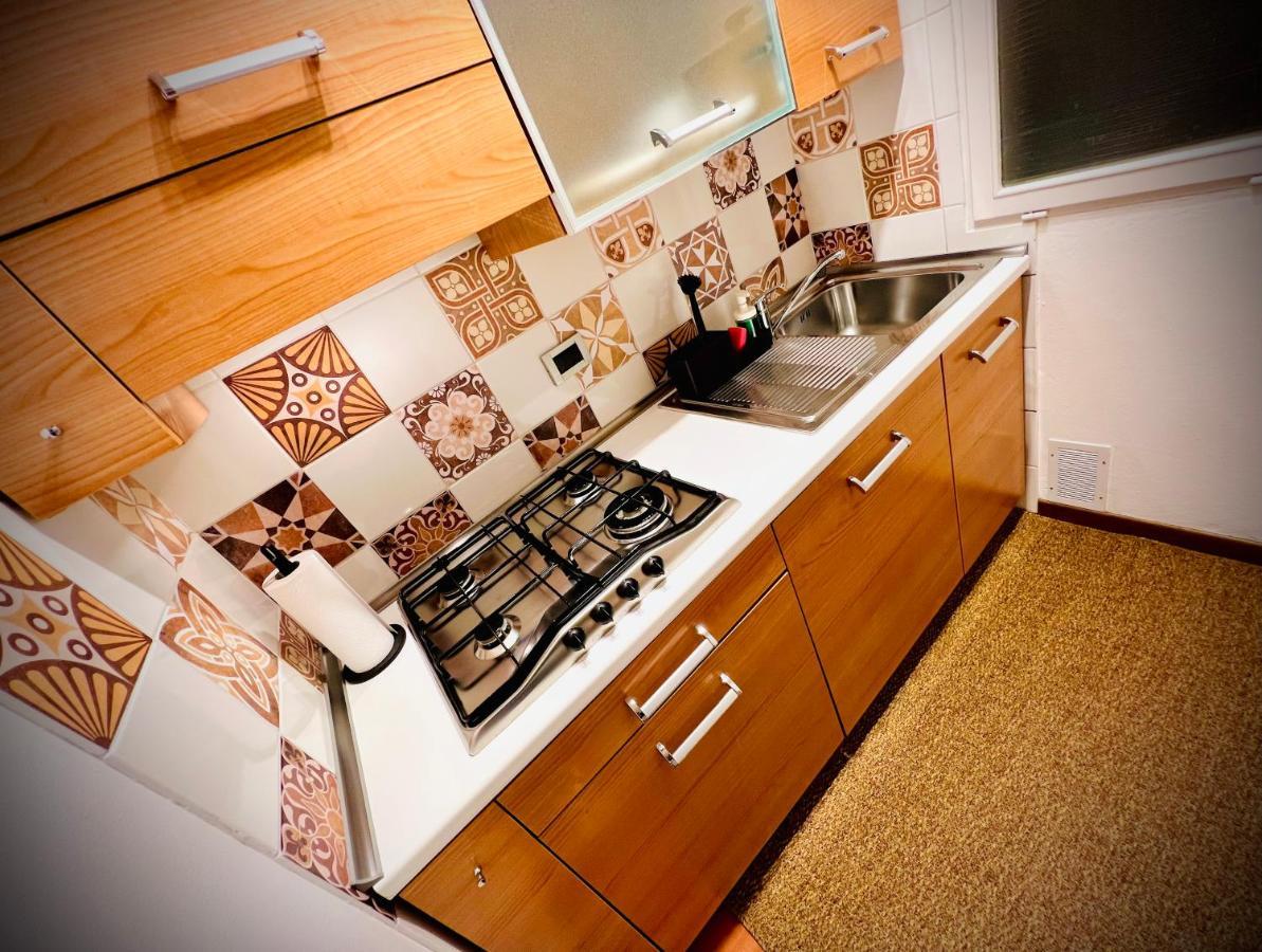Crops City Stay Apartment 14 Триест Экстерьер фото