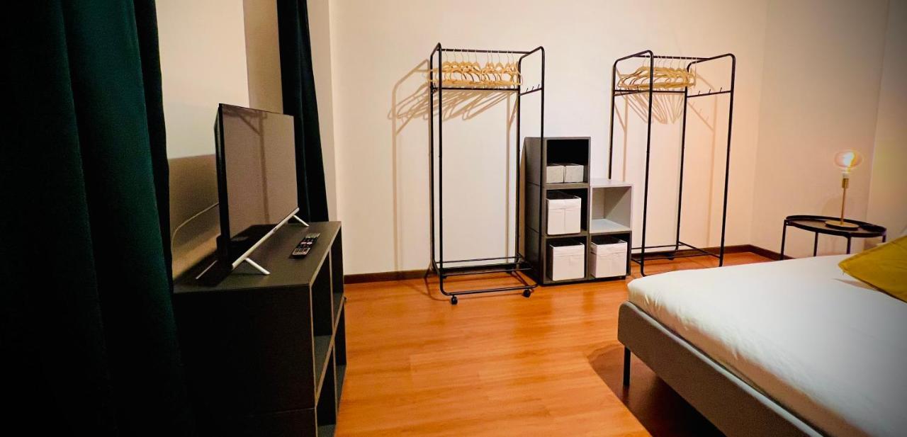 Crops City Stay Apartment 14 Триест Экстерьер фото