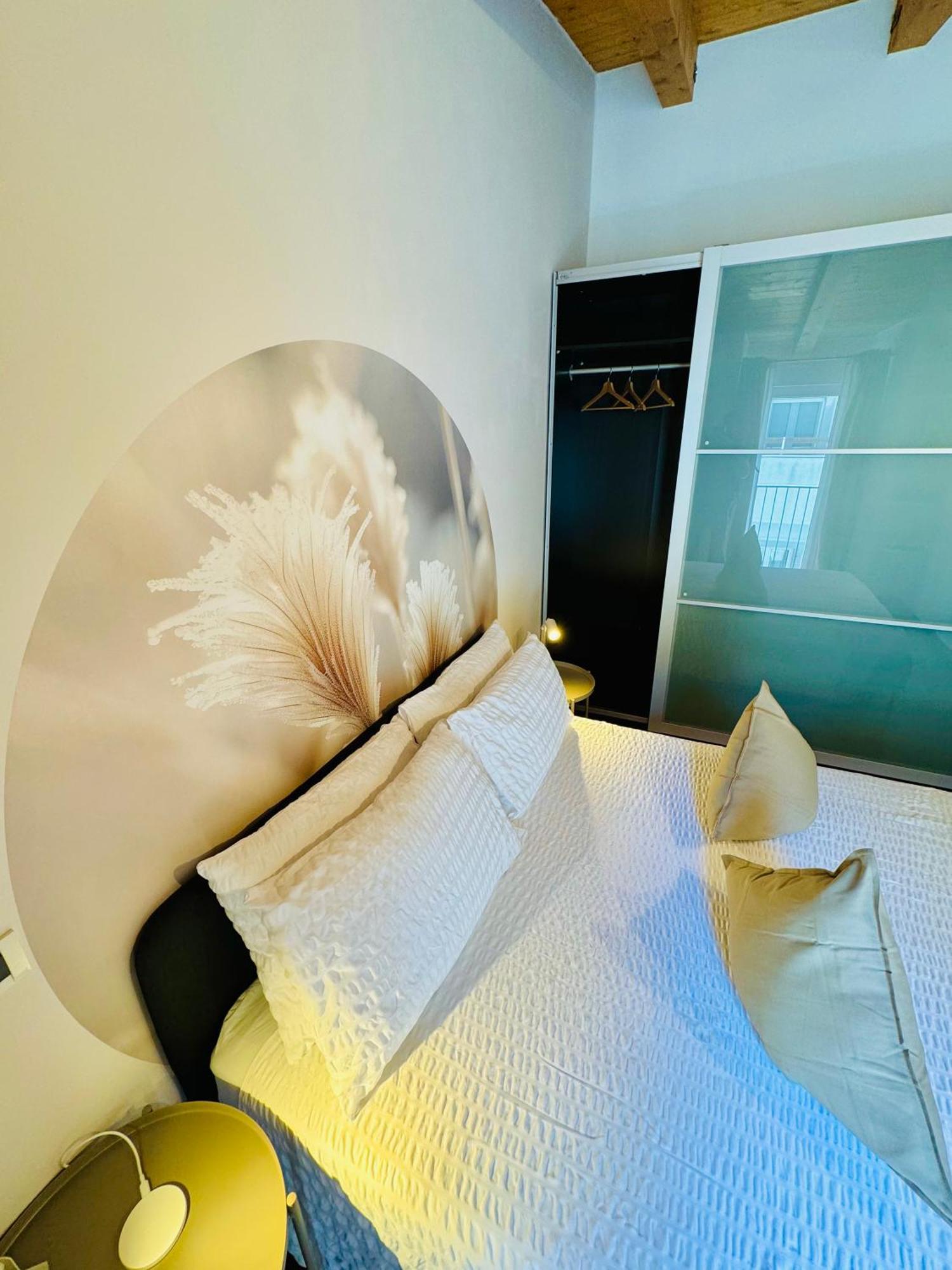 Crops City Stay Apartment 14 Триест Экстерьер фото
